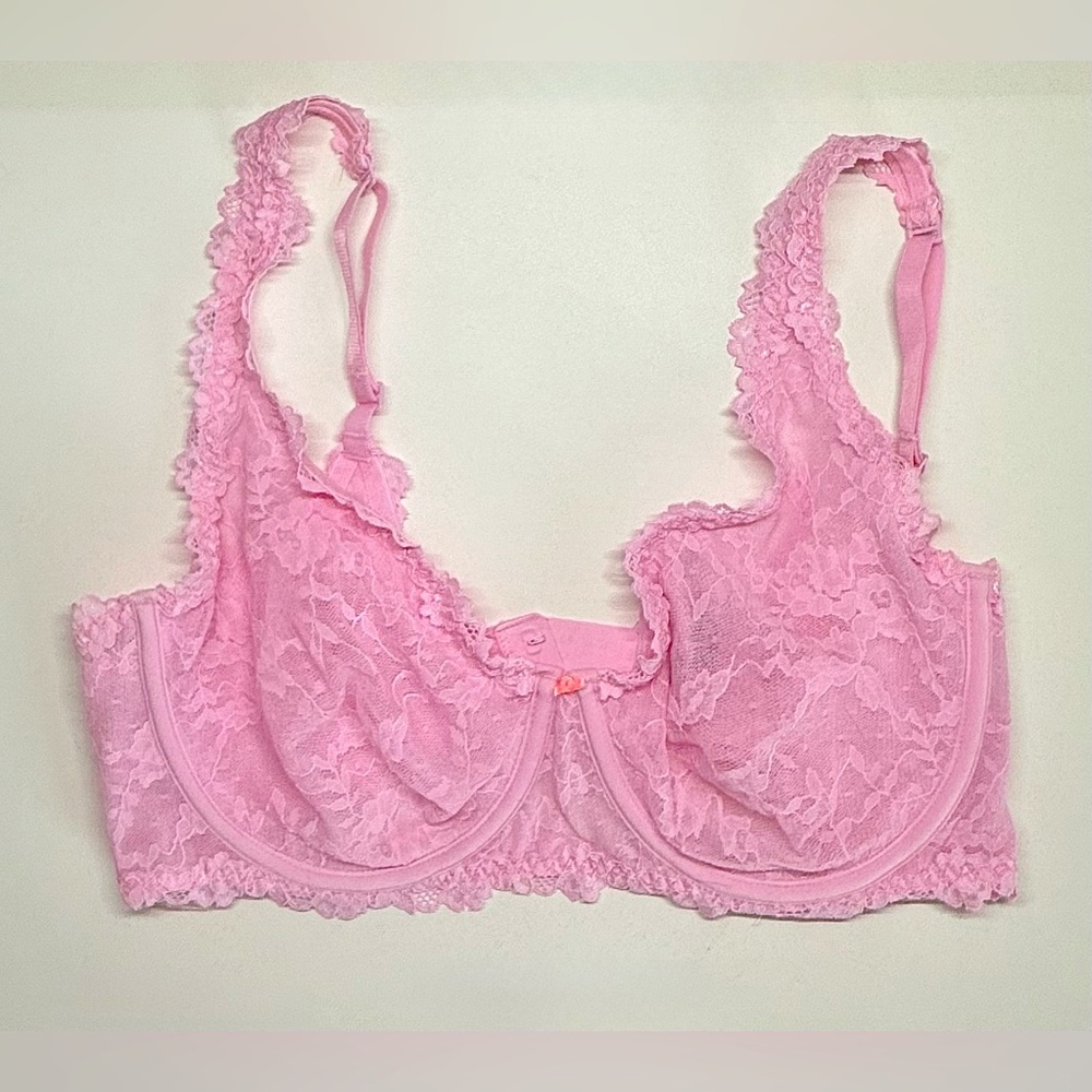 SKIMS Stretch Lace Unlined Bra